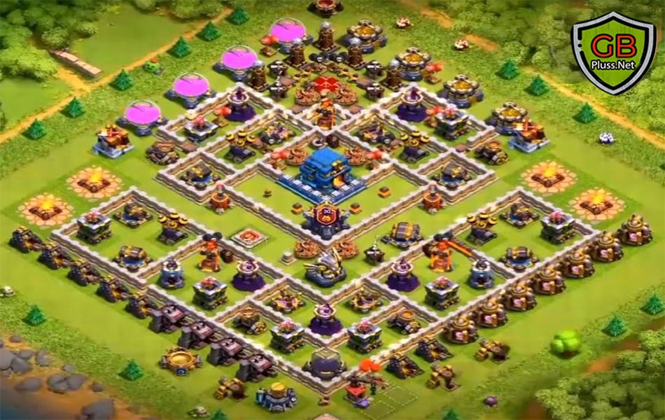 best th12 trophy base